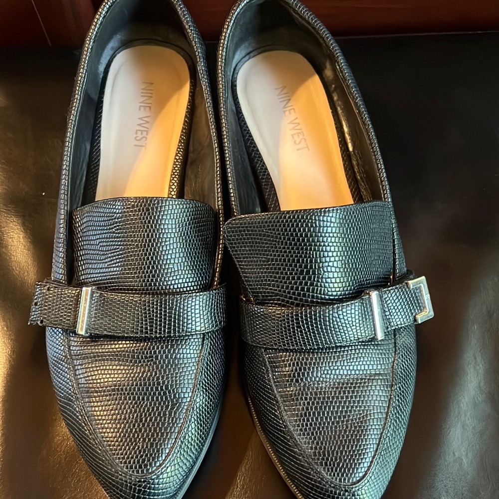 Nine West black loafers size 8